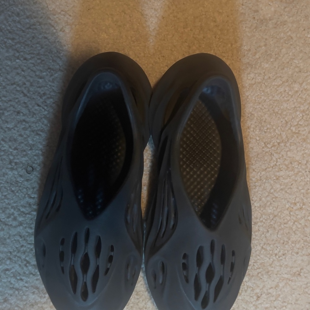 Yeezy Black Foam Runners